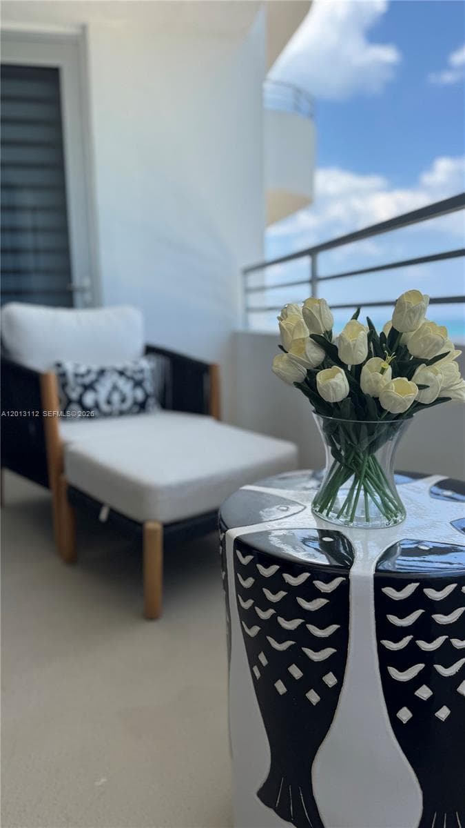 5555 Collins Ave 14E photo 13
