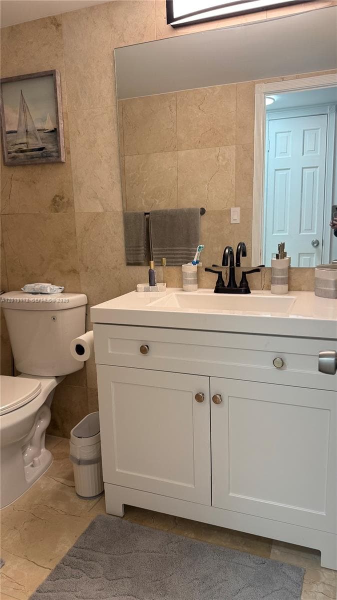 5555 Collins Ave 14E photo 10