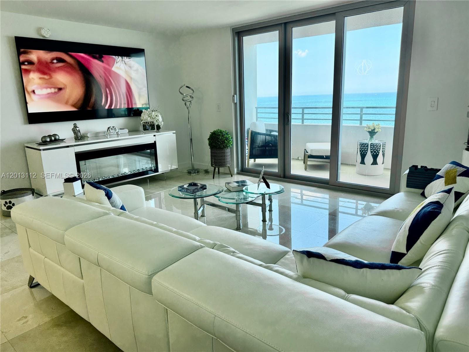 5555 Collins Ave 14E photo 4