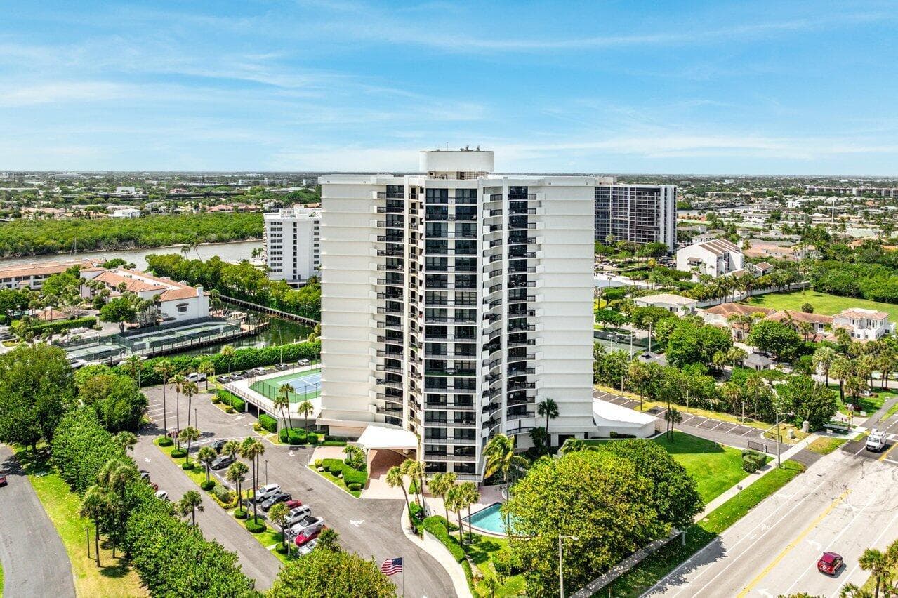 4545 N Ocean Boulevard 18d photo 23