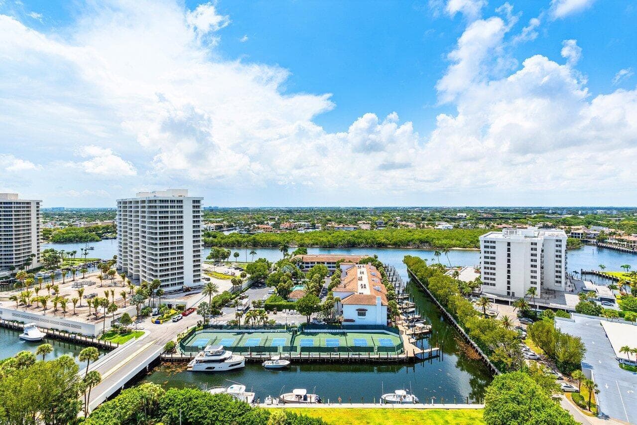 4545 N Ocean Boulevard 18d photo 16