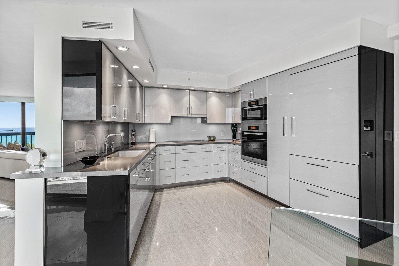 4545 N Ocean Boulevard 18d photo 7
