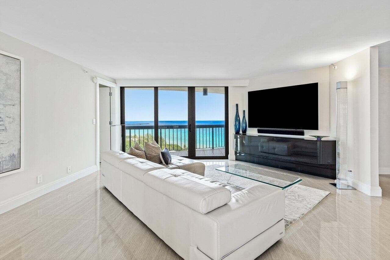 4545 N Ocean Boulevard 18d photo 3