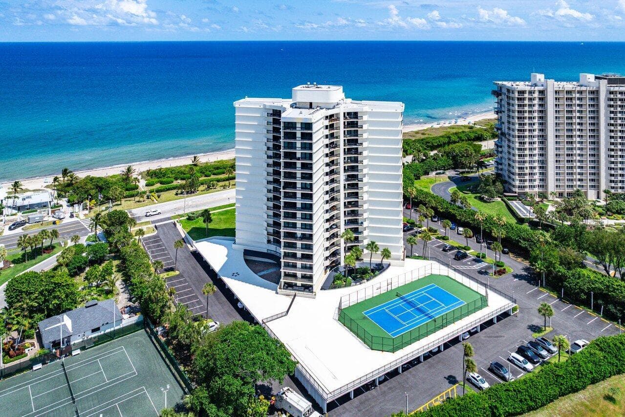 4545 N Ocean Boulevard 18d photo 1