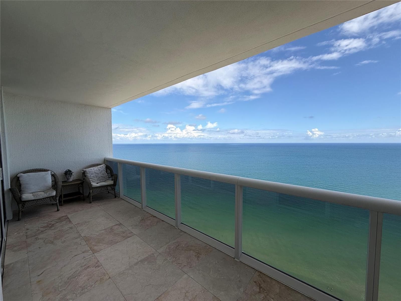 1850 S Ocean Drive 4202 photo 18