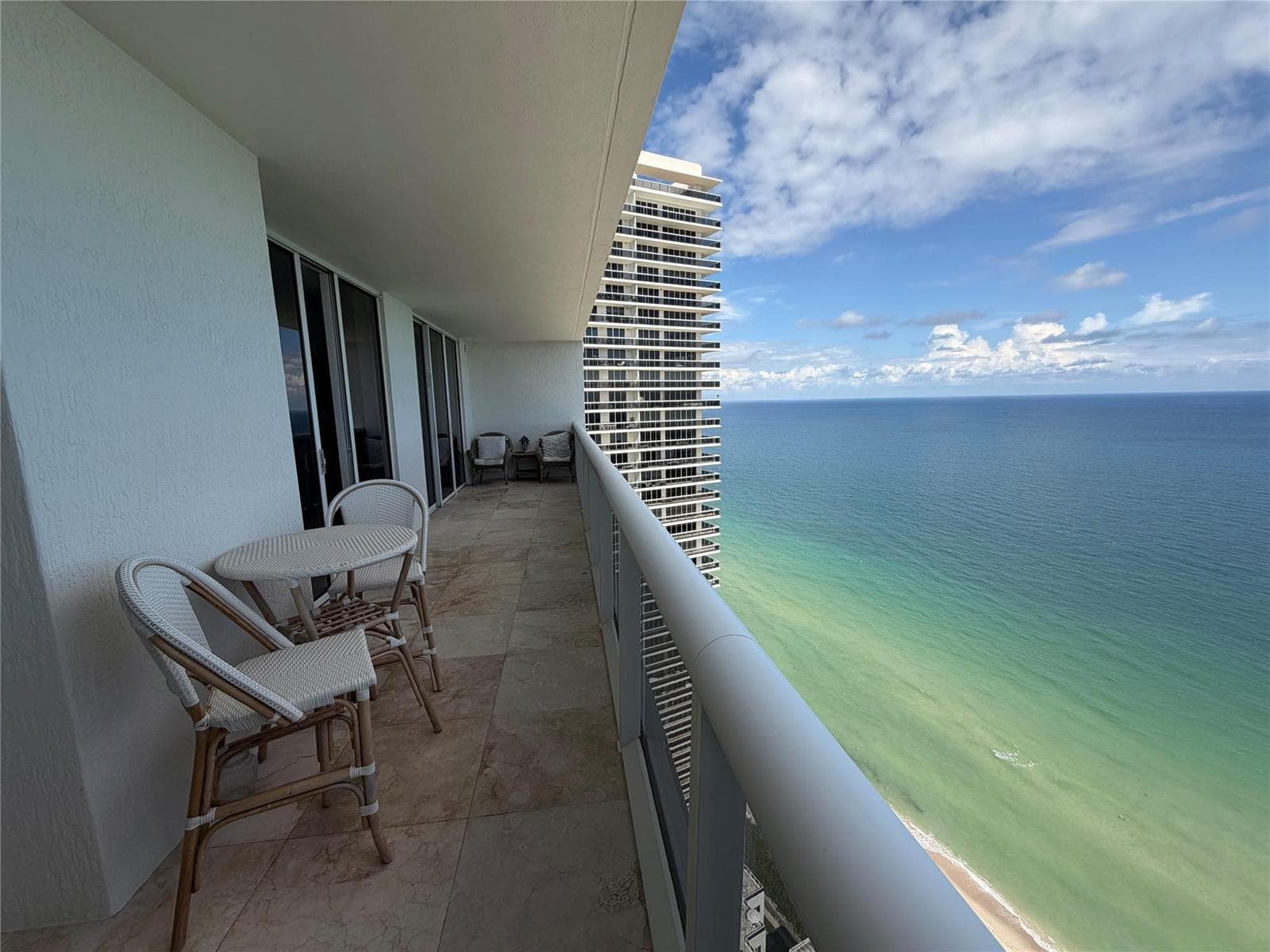 1850 S Ocean Drive 4202 photo 21