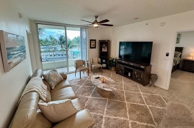 625 Casa Loma Boulevard 304 photo 5
