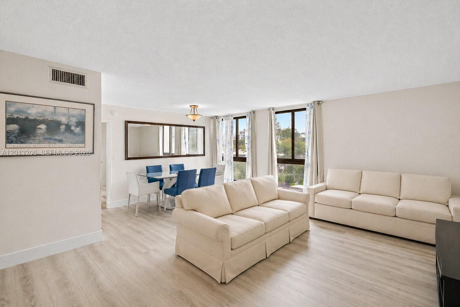 9800 Bay Harbor Dr 406 photo 3