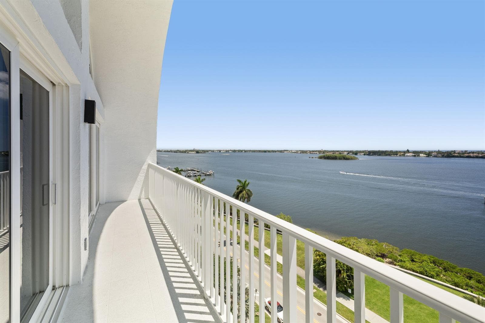 3901 S Flagler Drive 1002 photo 10