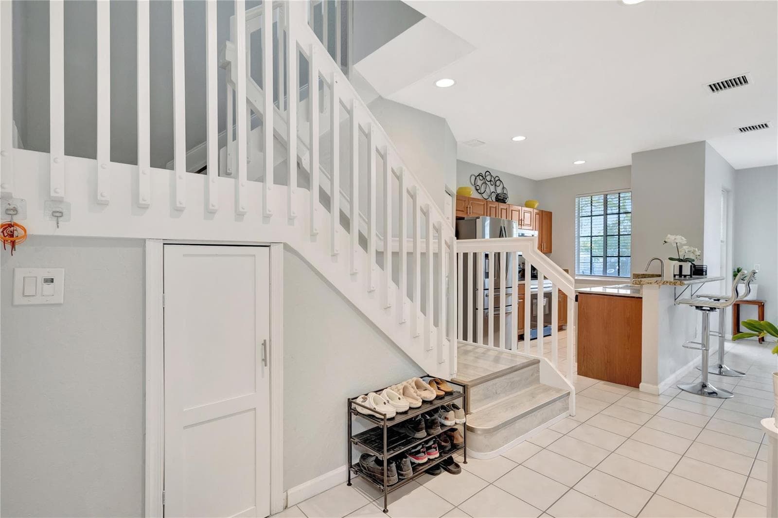 2037 Nassau Drive 2037 photo 6