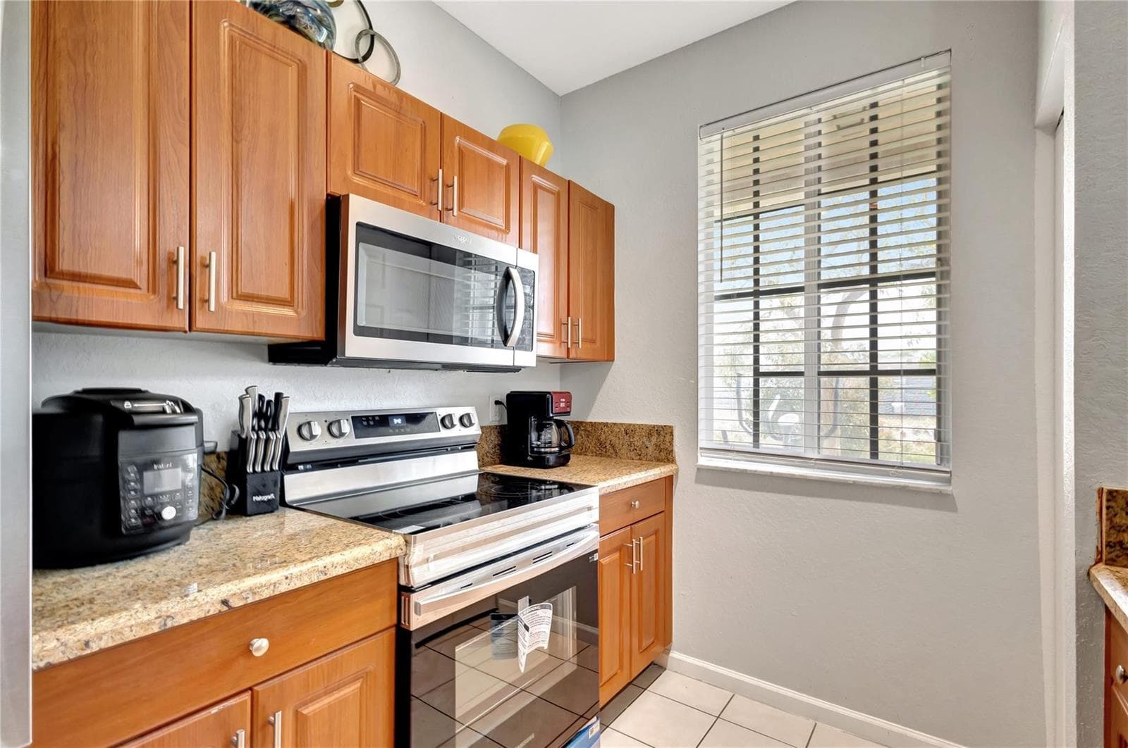 2037 Nassau Drive 2037 photo 13