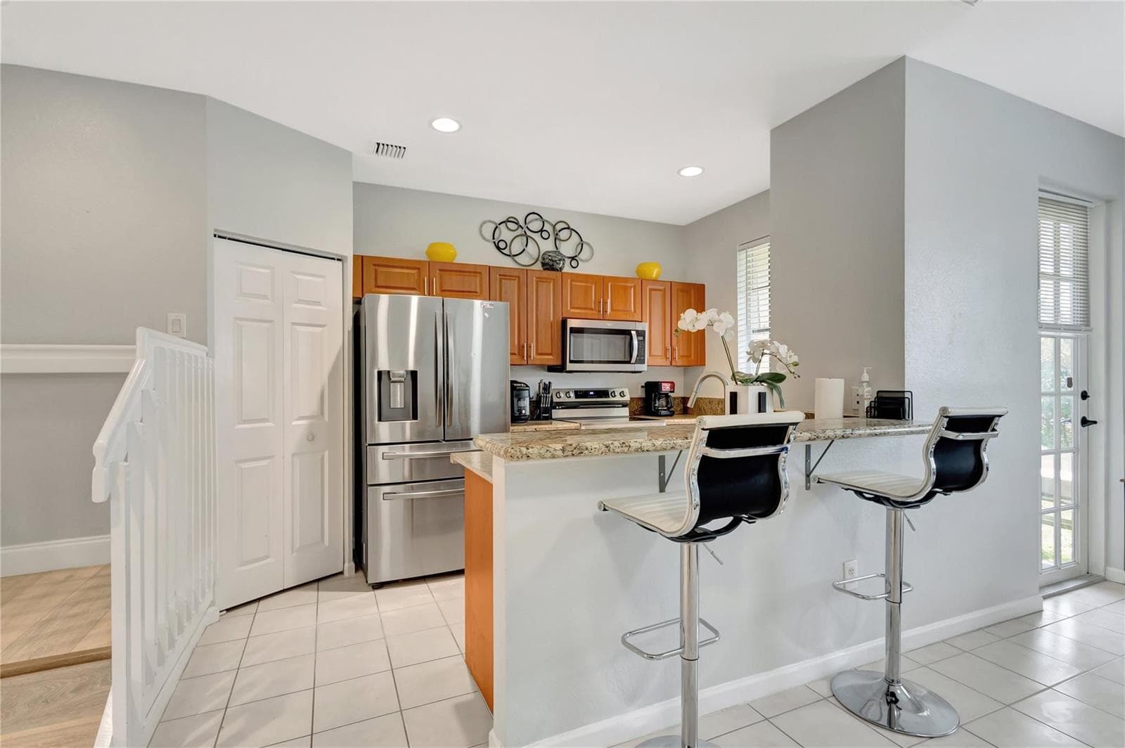 2037 Nassau Drive 2037 photo 12