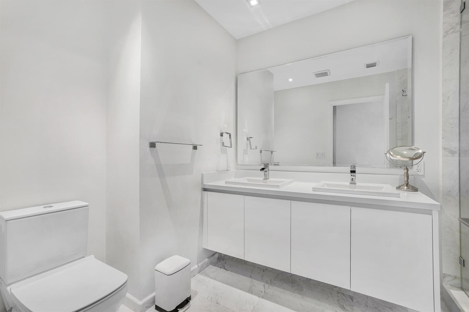 701 N Fort Lauderdale Beach Boulevard 406 photo 23