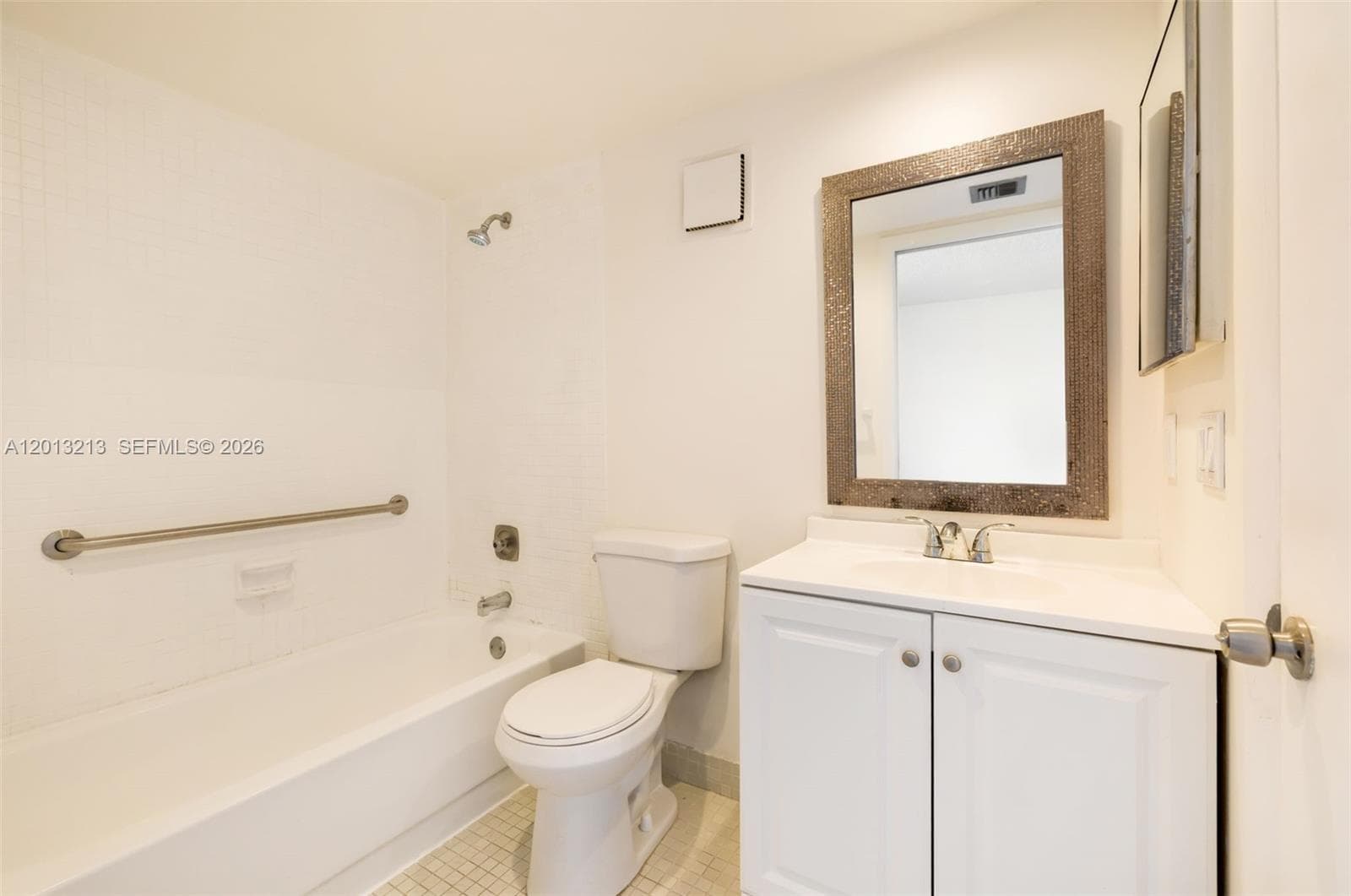 10825 112th Ave 213 photo 16
