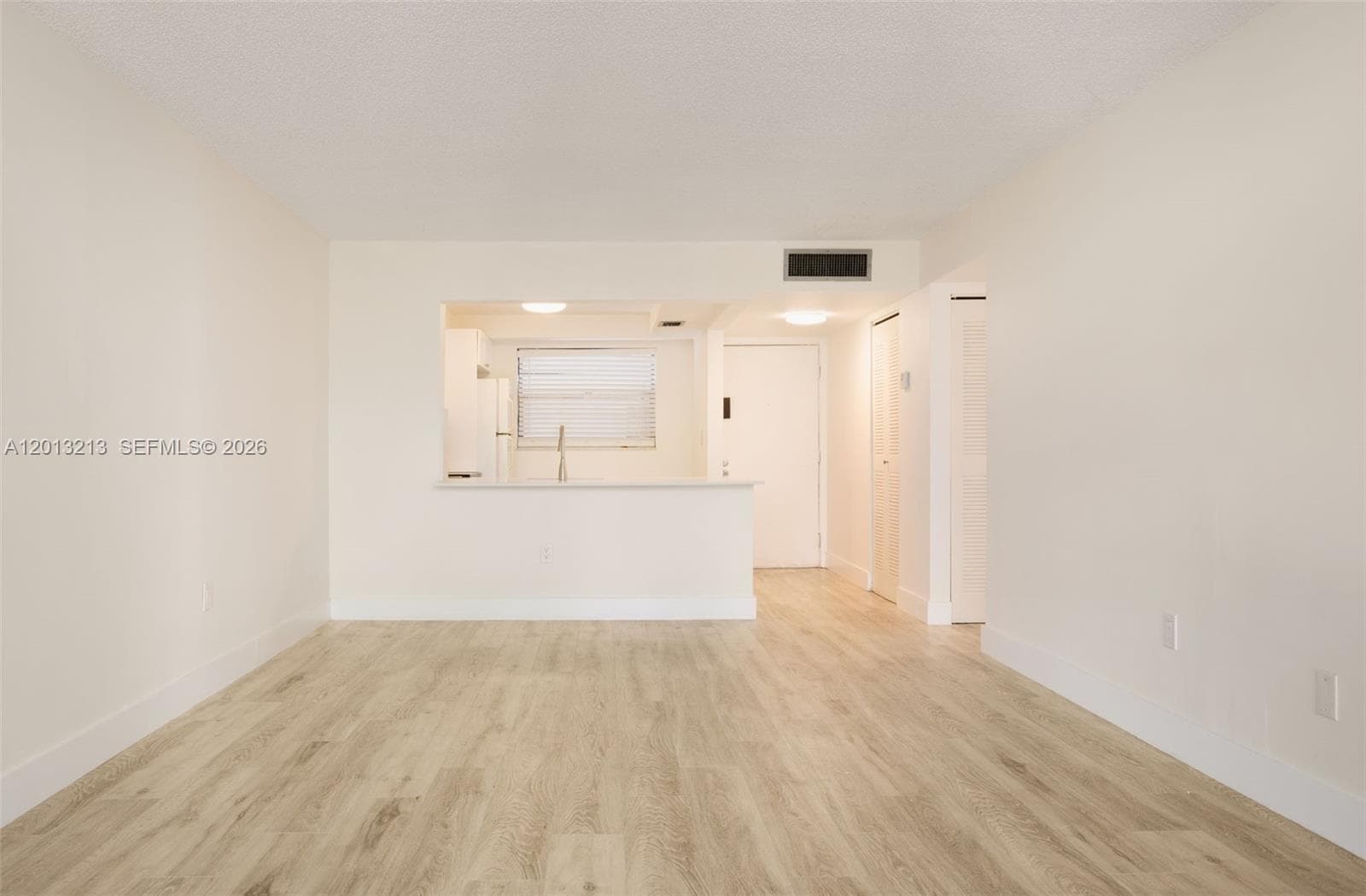 10825 112th Ave 213 photo 5