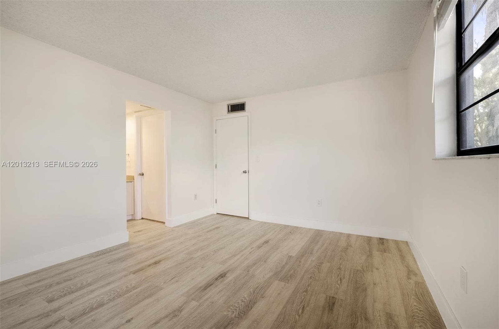 10825 112th Ave 213 photo 10