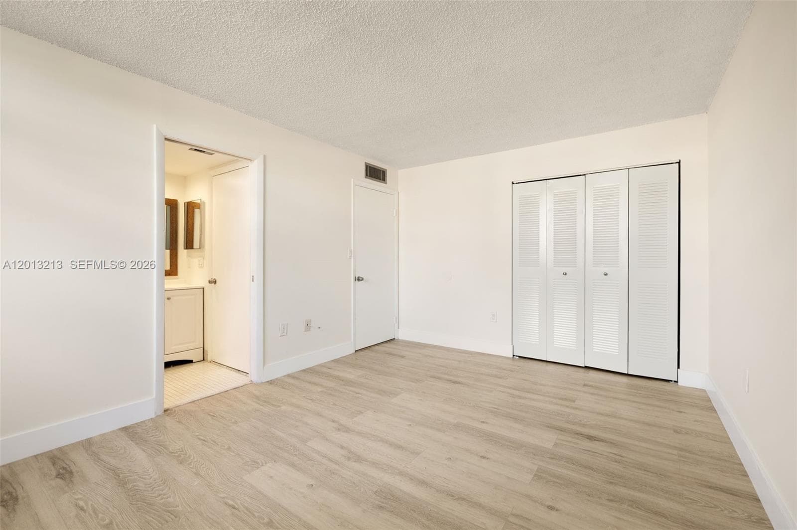 10825 112th Ave 213 photo 15