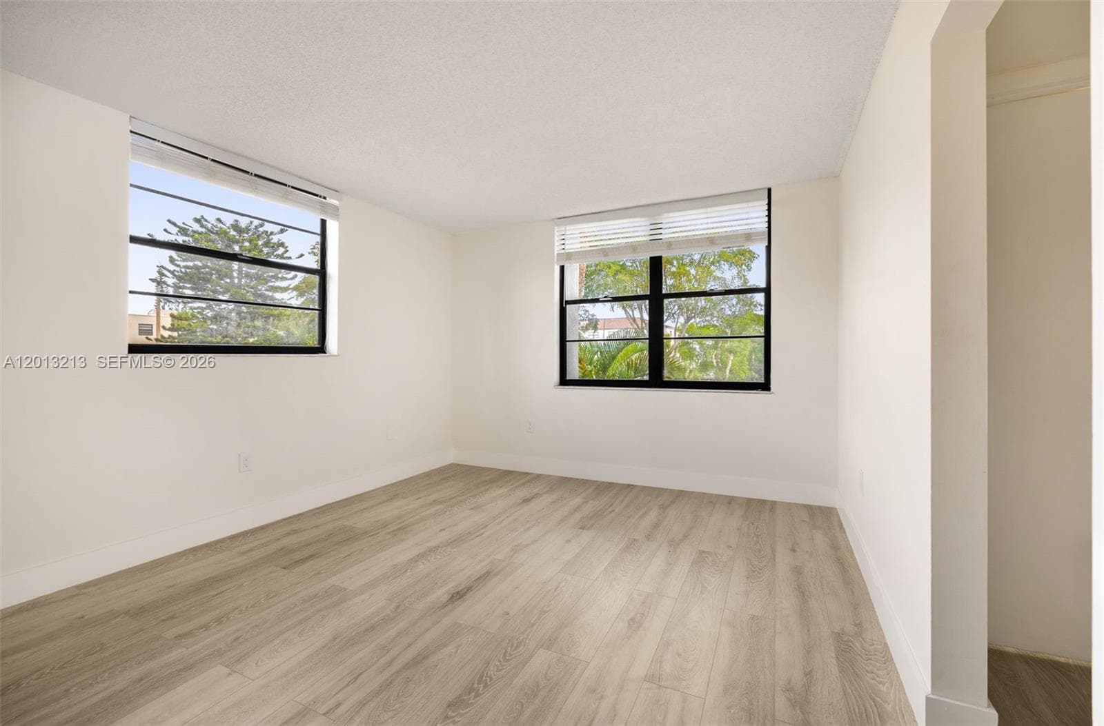 10825 112th Ave 213 photo 11