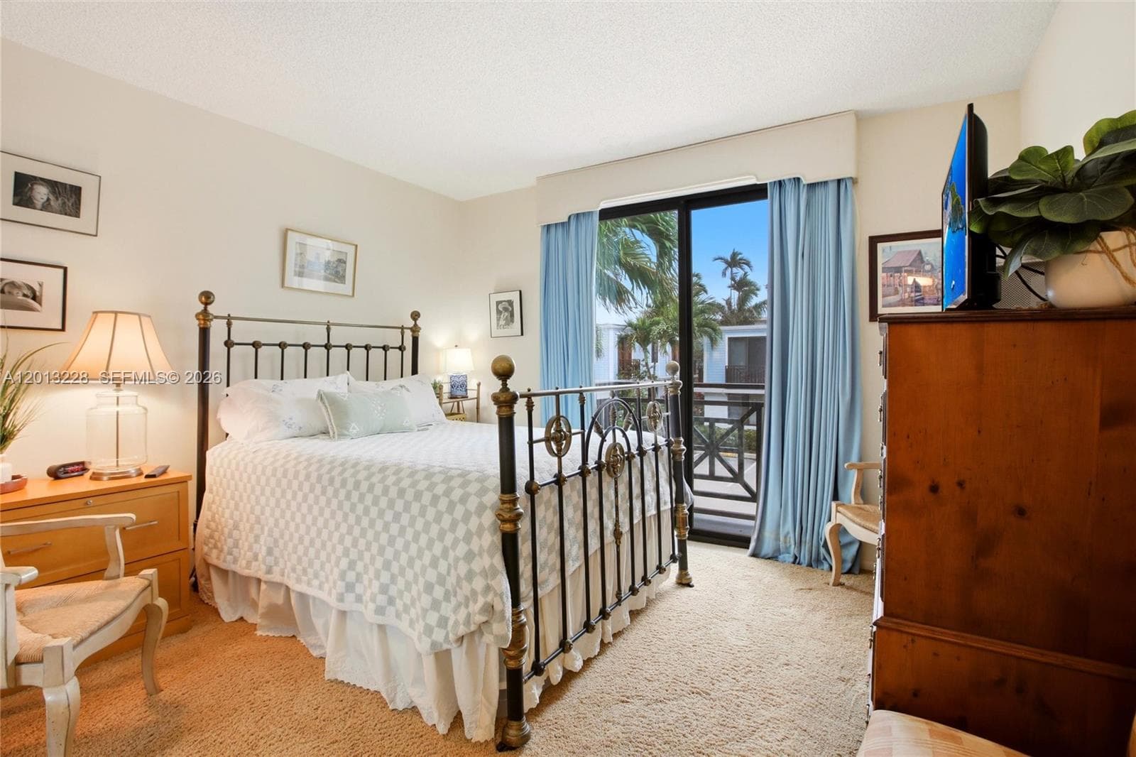 1620 S Ocean Ln 236 photo 10
