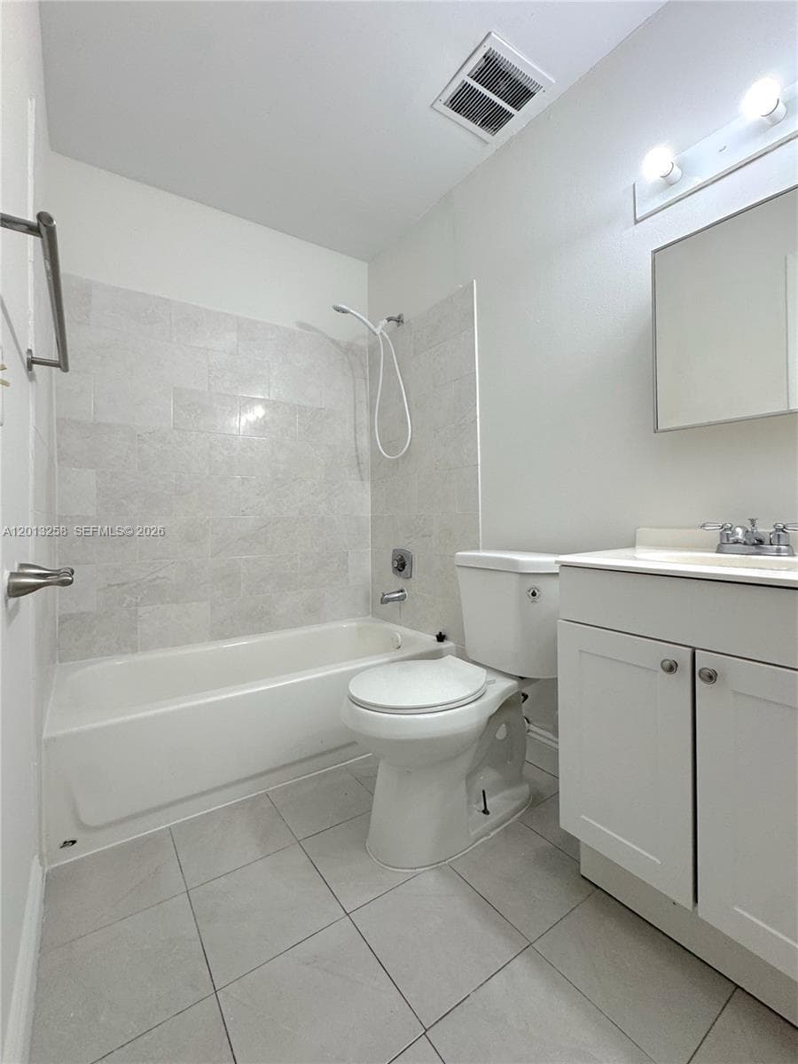 1281 46th Ave 2505 photo 15