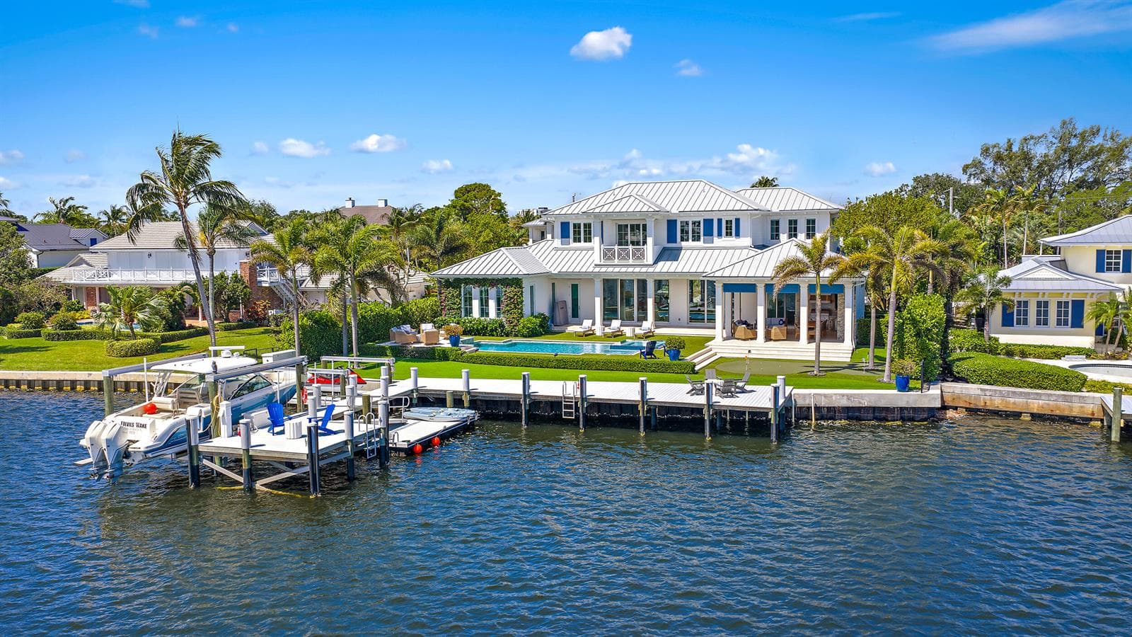 11730 Lake Shore Place photo 4