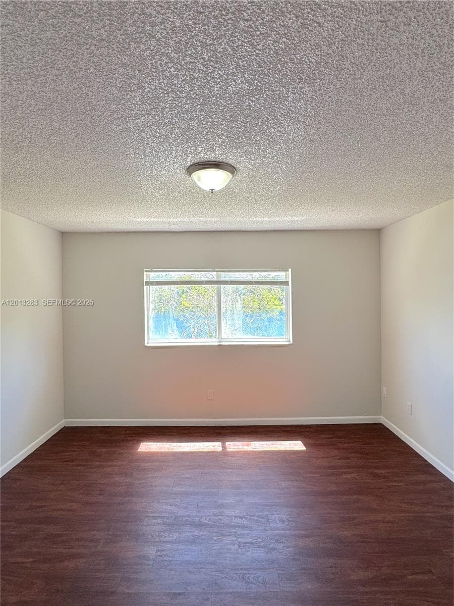 3610 N 56th Ave 218 photo 23