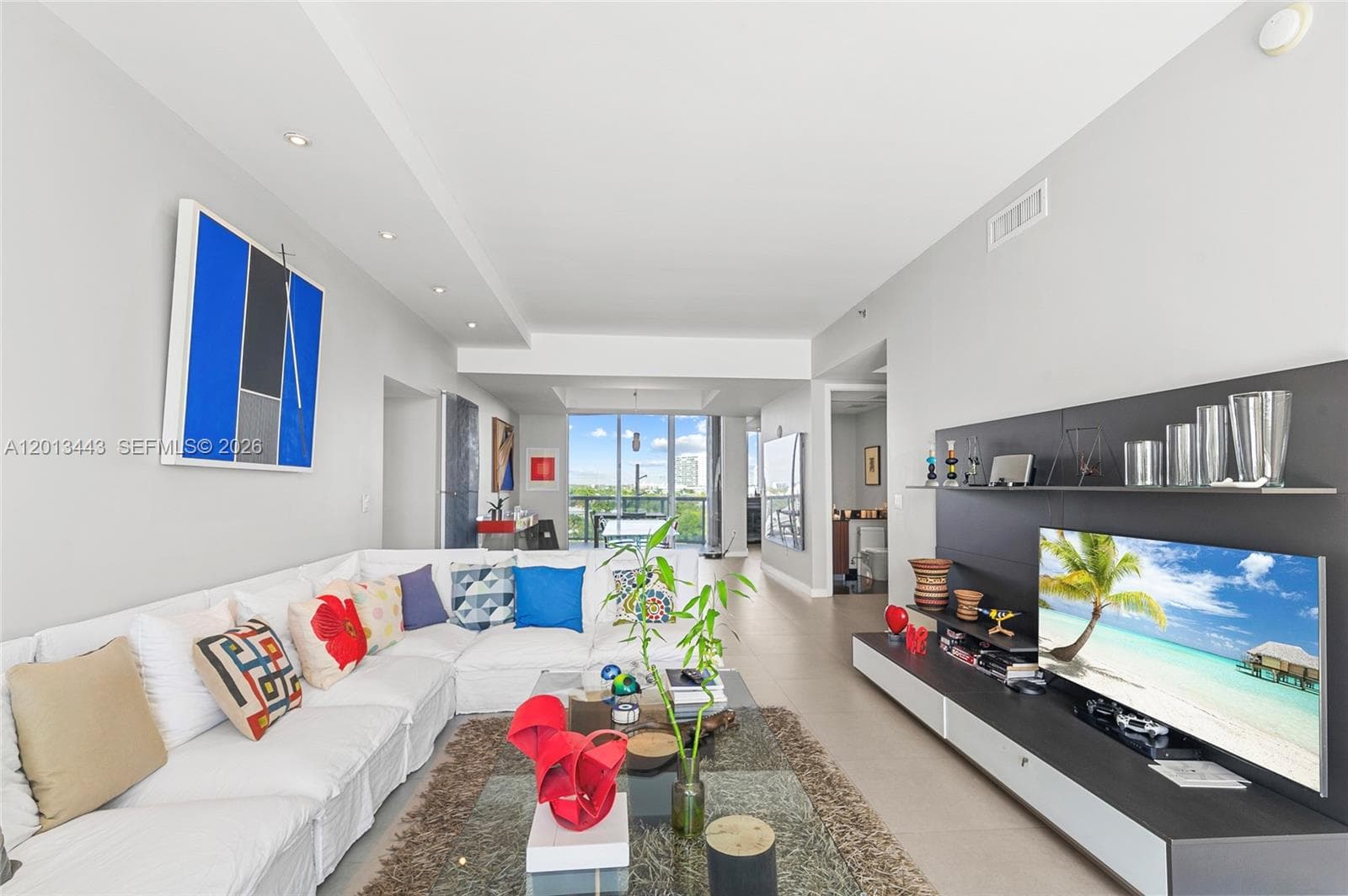 16001 Collins Ave 506 photo 6