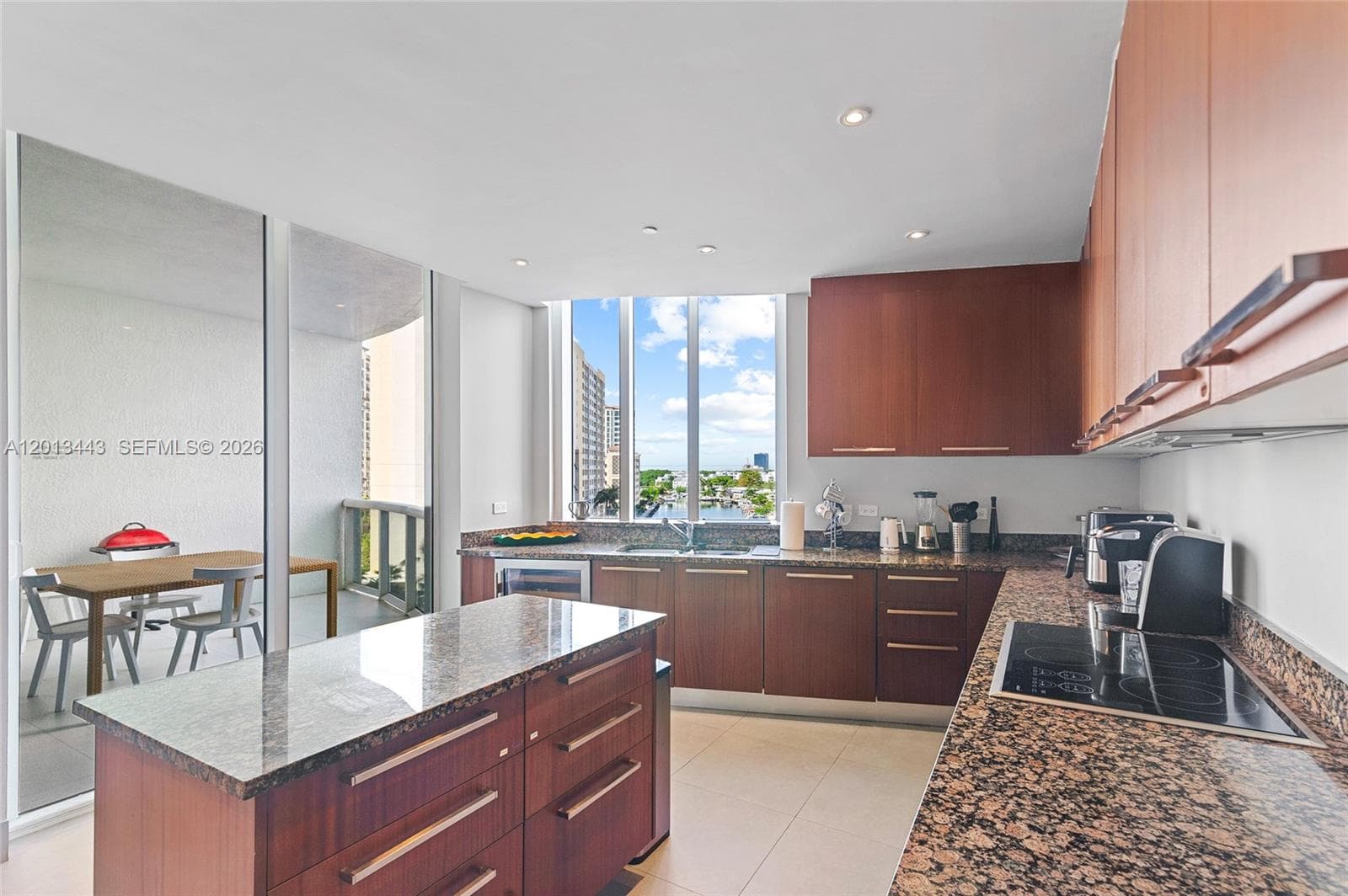 16001 Collins Ave 506 photo 12