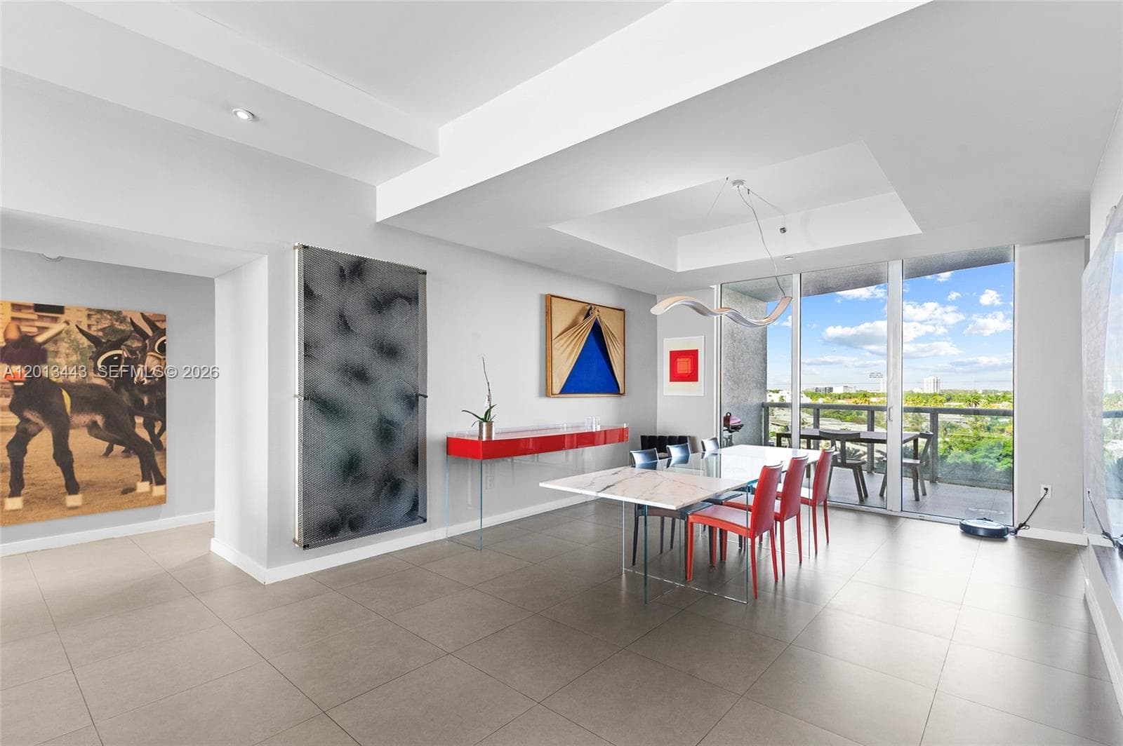16001 Collins Ave 506 photo 4