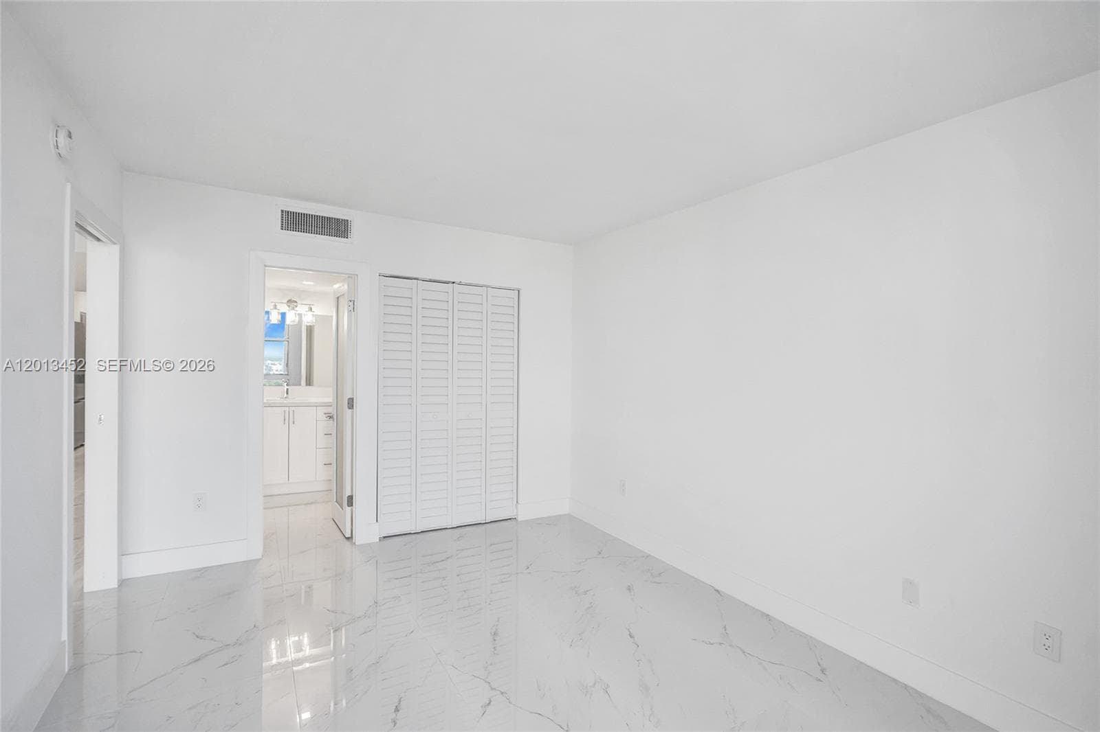 3625 Country Club Dr 2310 photo 25