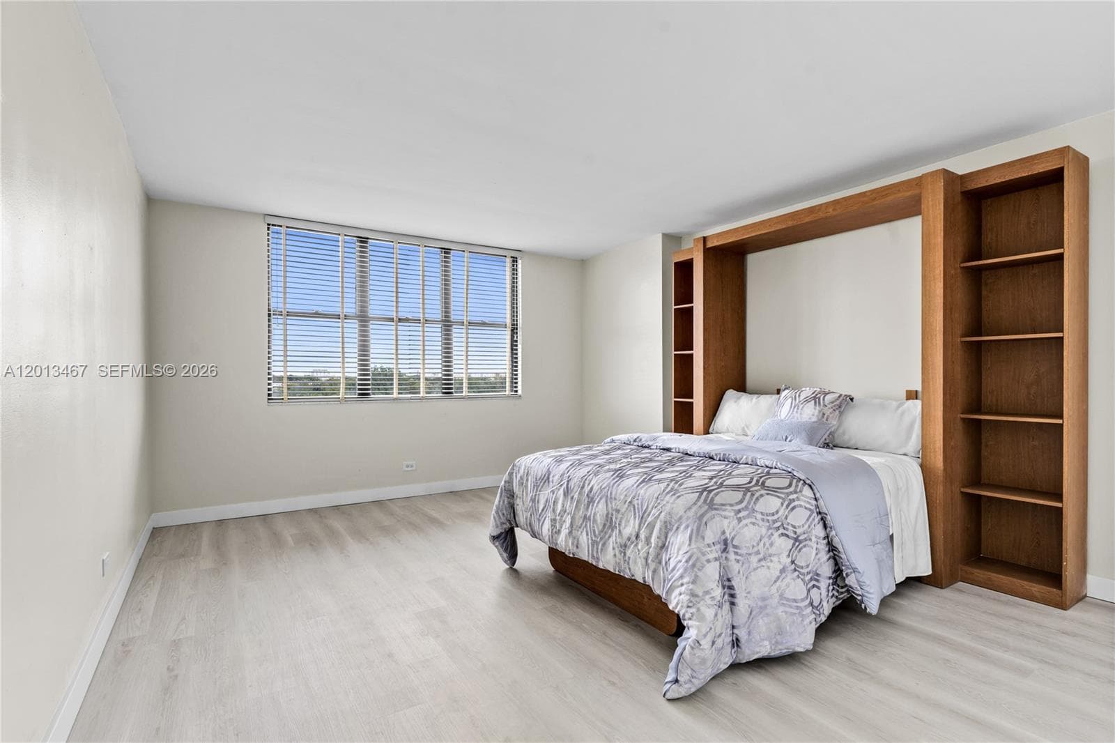 1800 114th St 601 photo 21