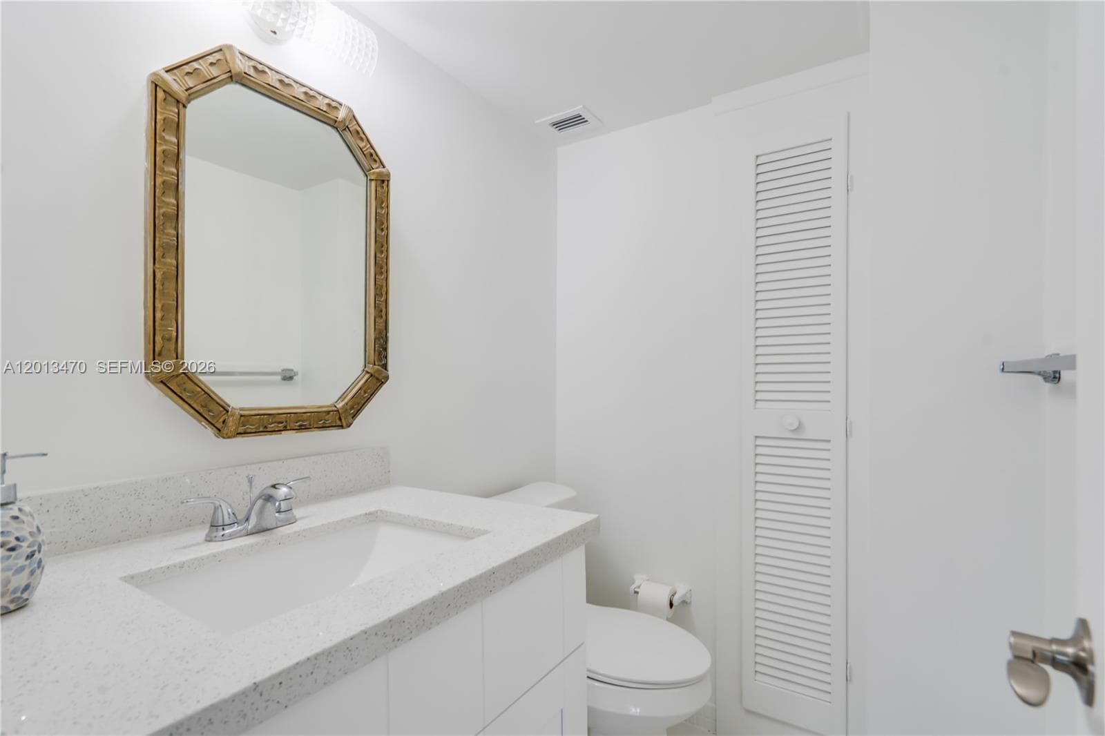 9511 Collins Ave 906 photo 6