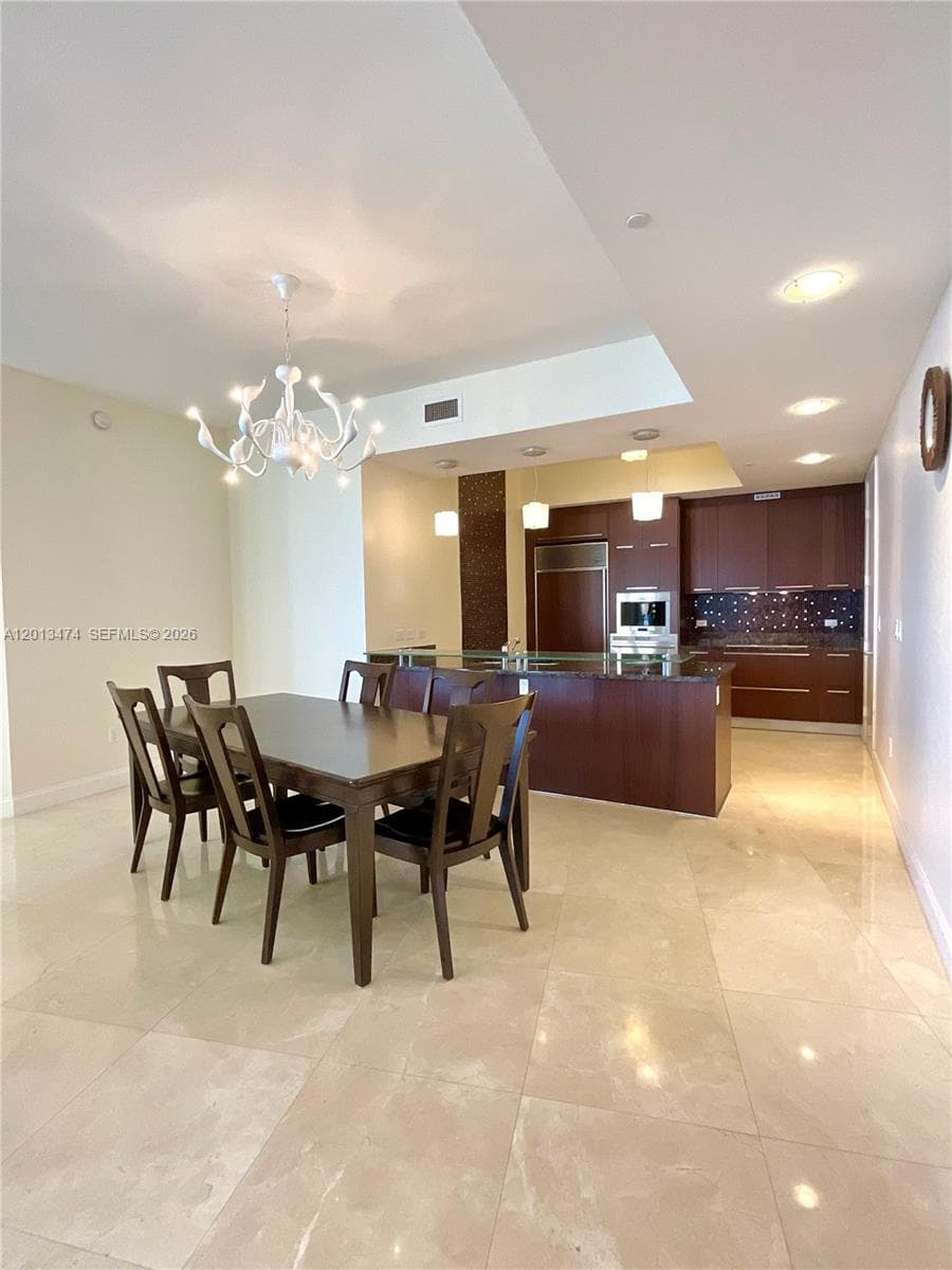 16001 Collins Ave 703 photo 2