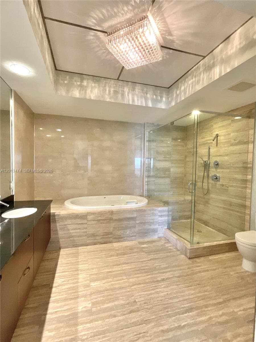16001 Collins Ave 703 photo 17
