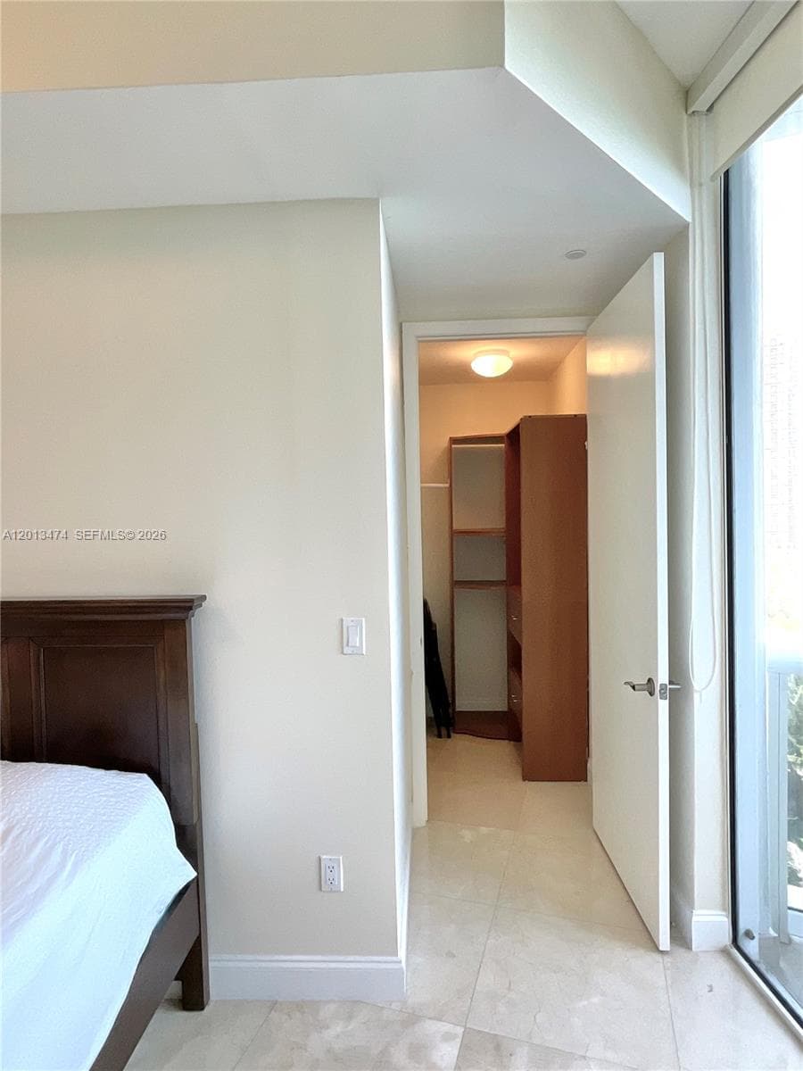 16001 Collins Ave 703 photo 24