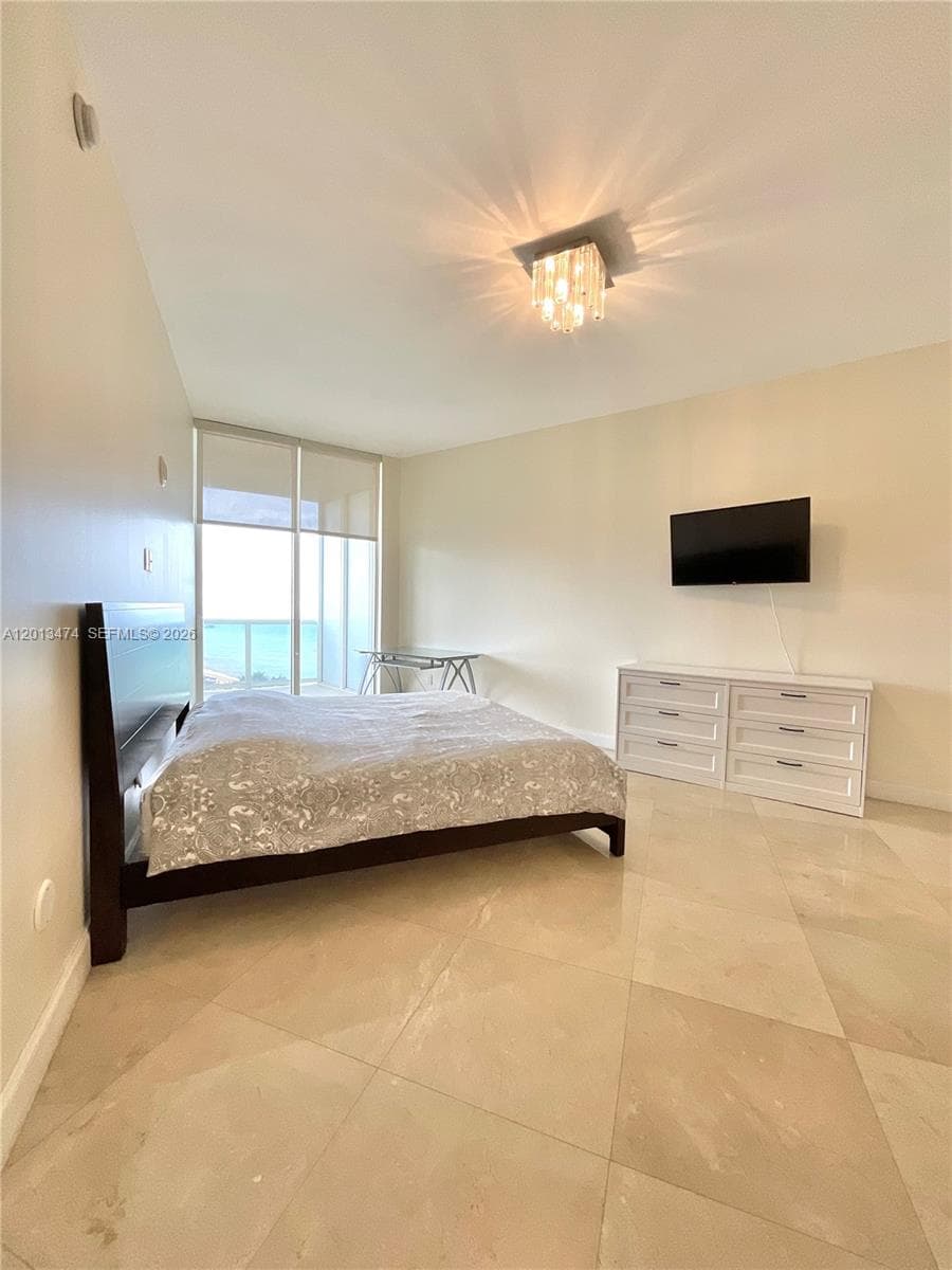16001 Collins Ave 703 photo 15