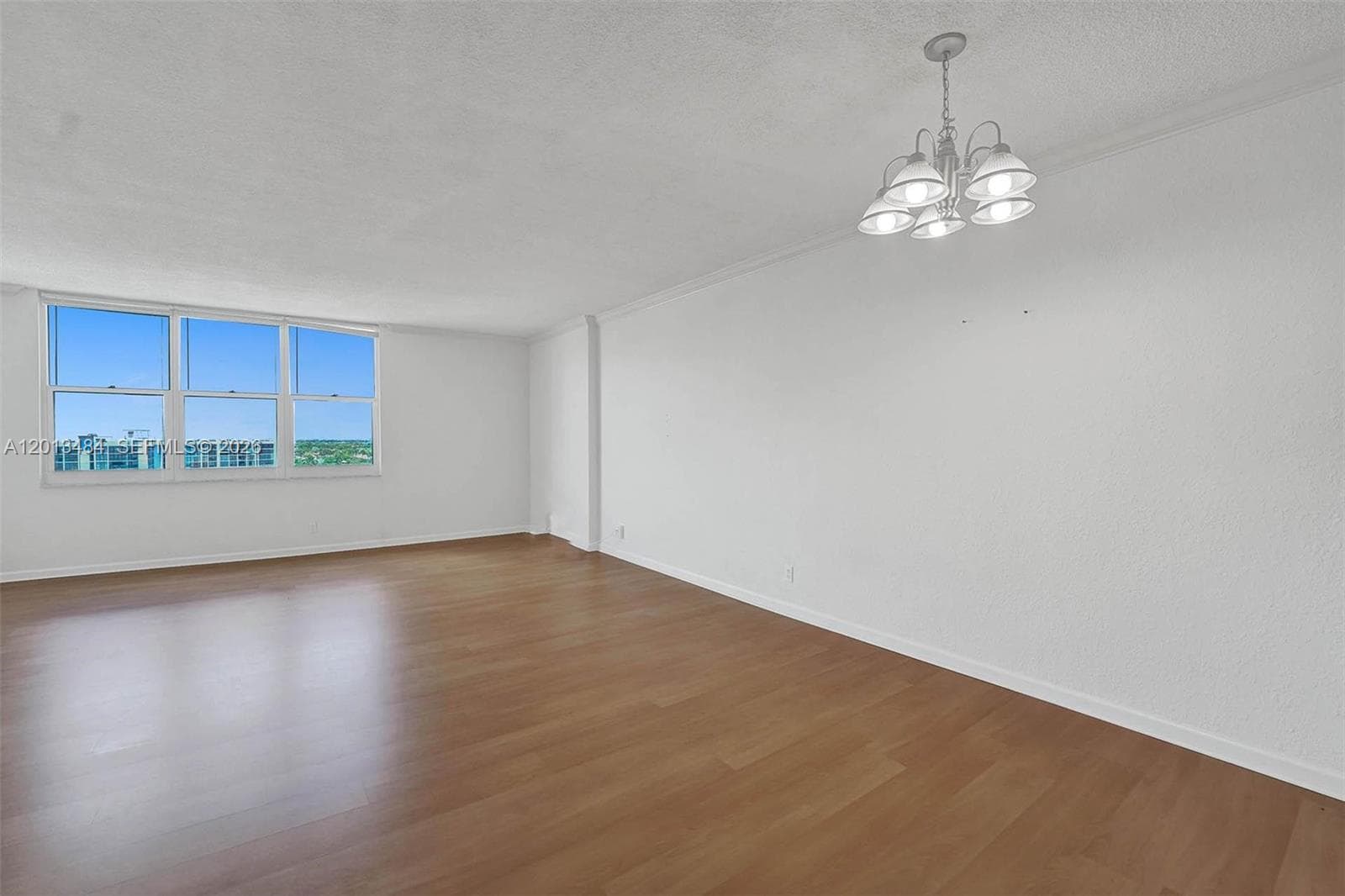 2501 Ocean Dr 1027 photo 1