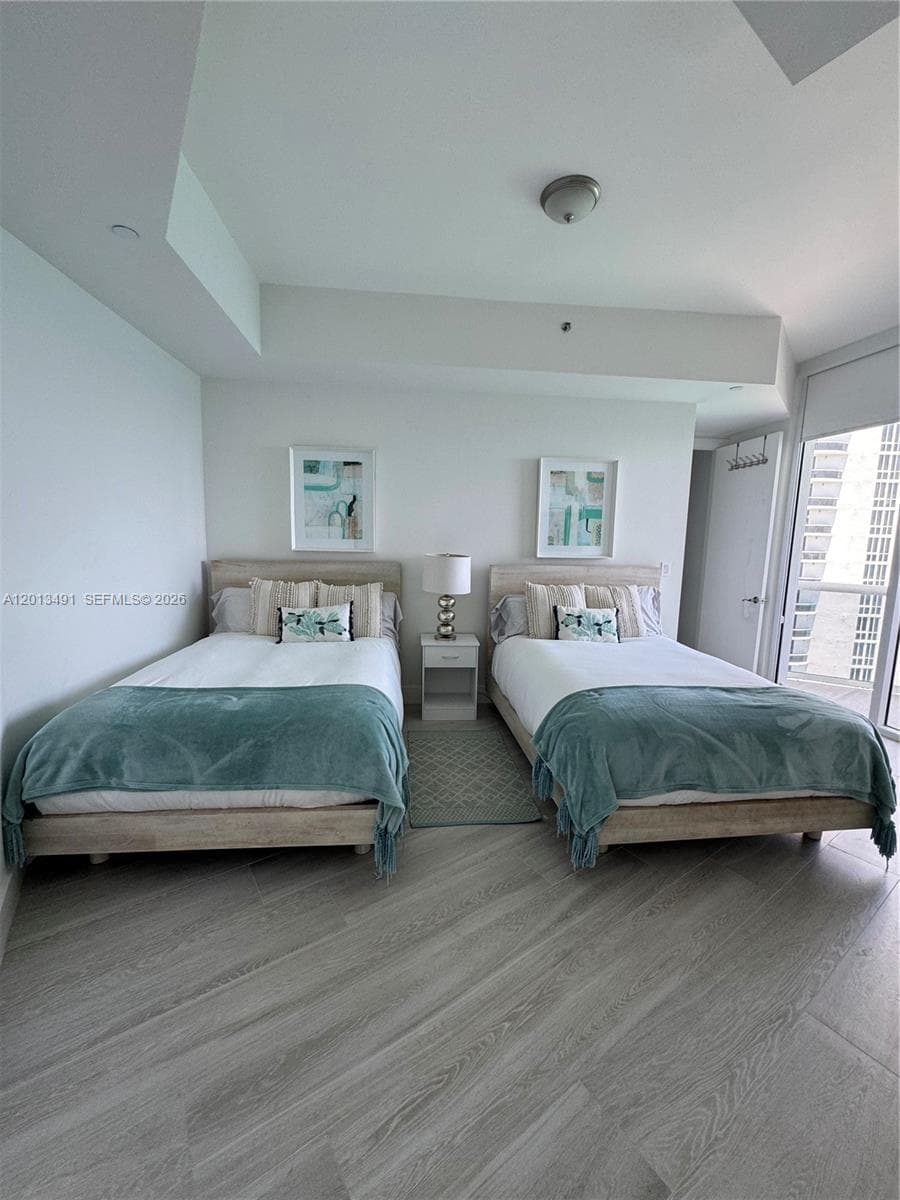 15811 Collins Ave 2703 photo 16