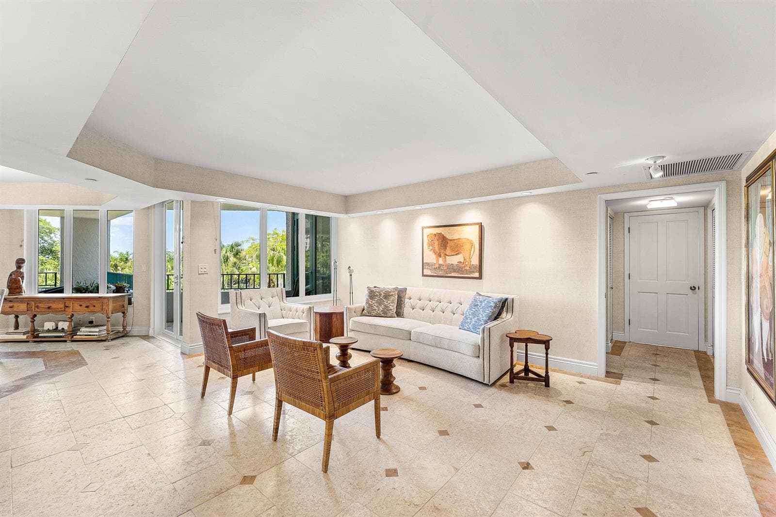 100 SE 5th Avenue 410 photo 7