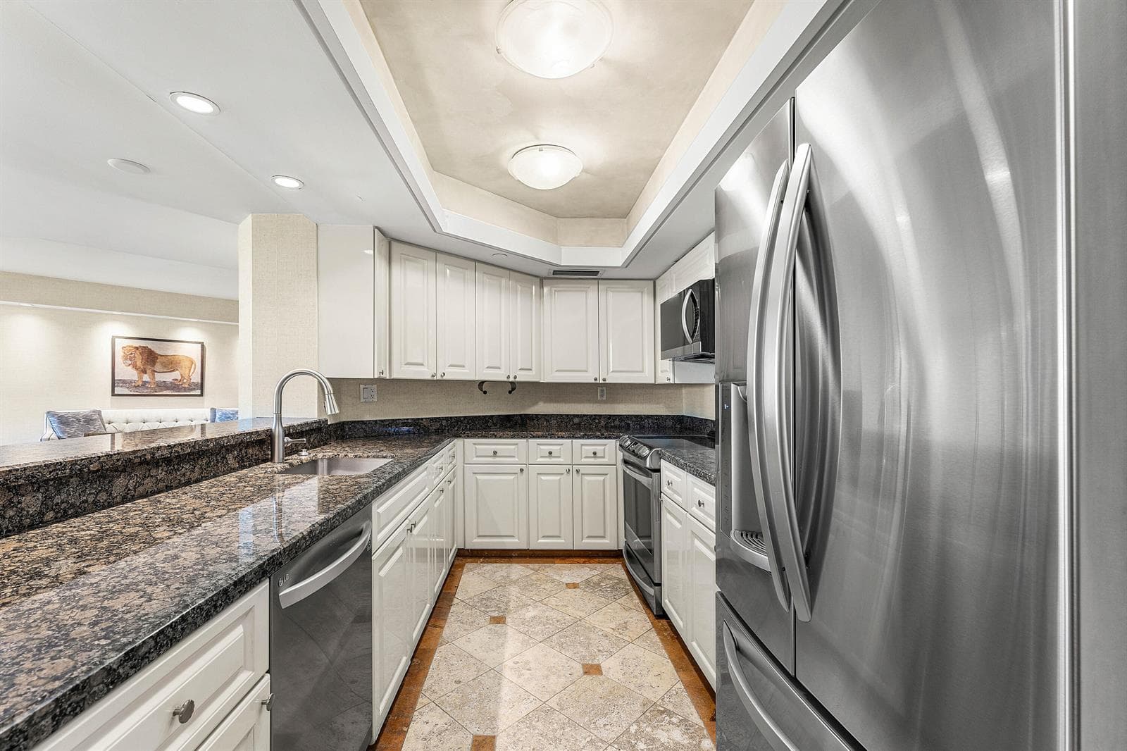 100 SE 5th Avenue 410 photo 20