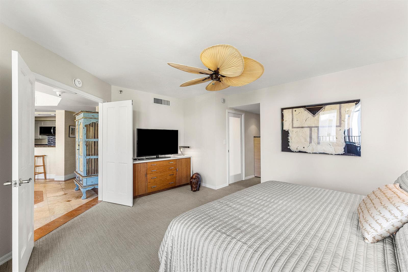 100 SE 5th Avenue 410 photo 24