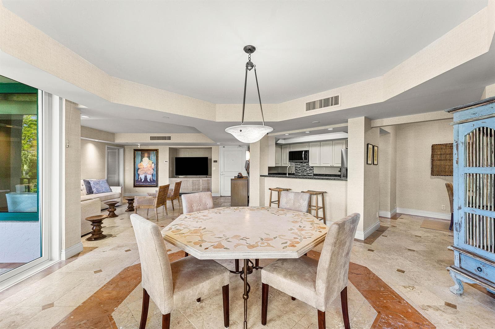 100 SE 5th Avenue 410 photo 14