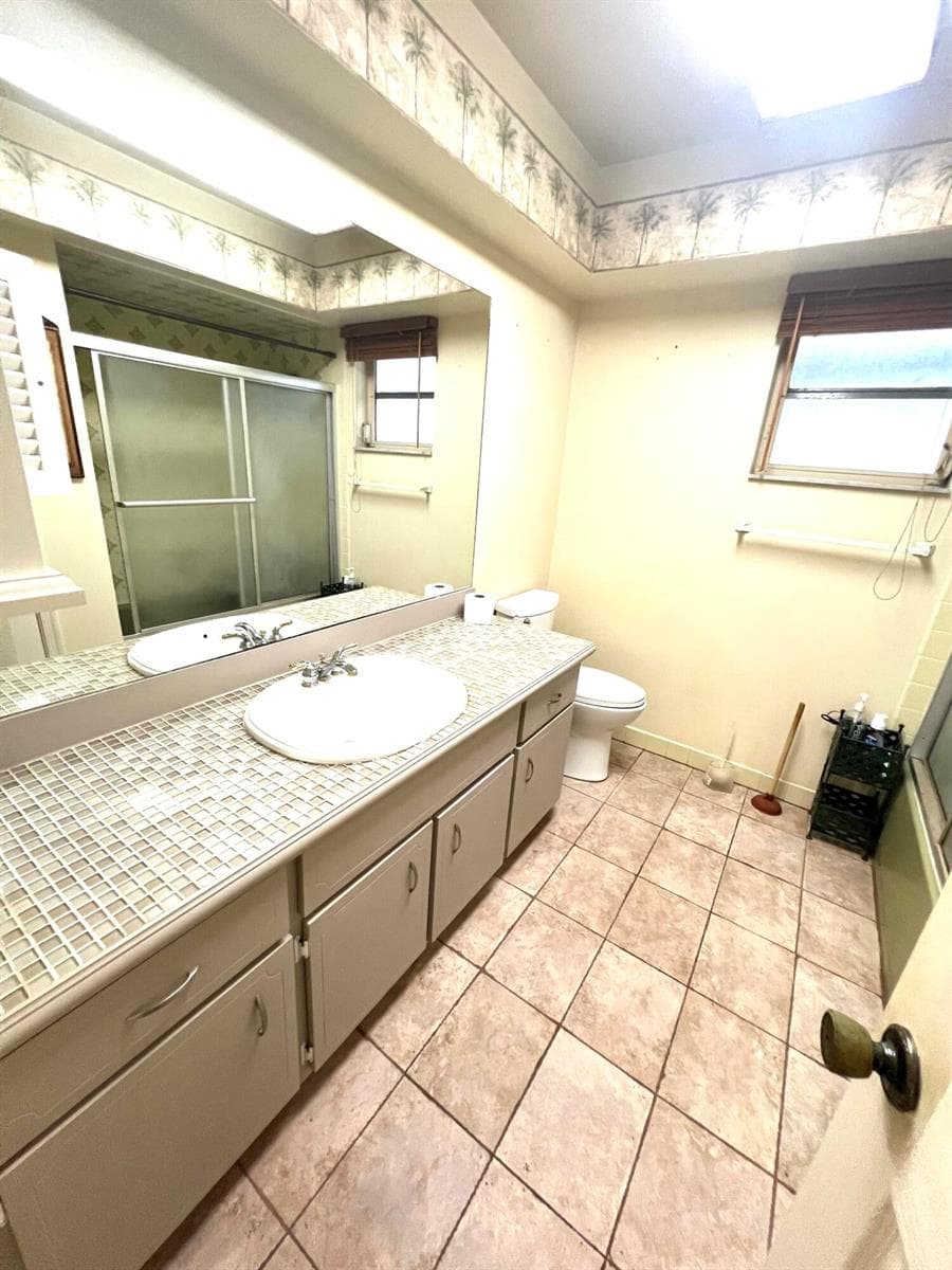 234 Sandpiper Avenue photo 9