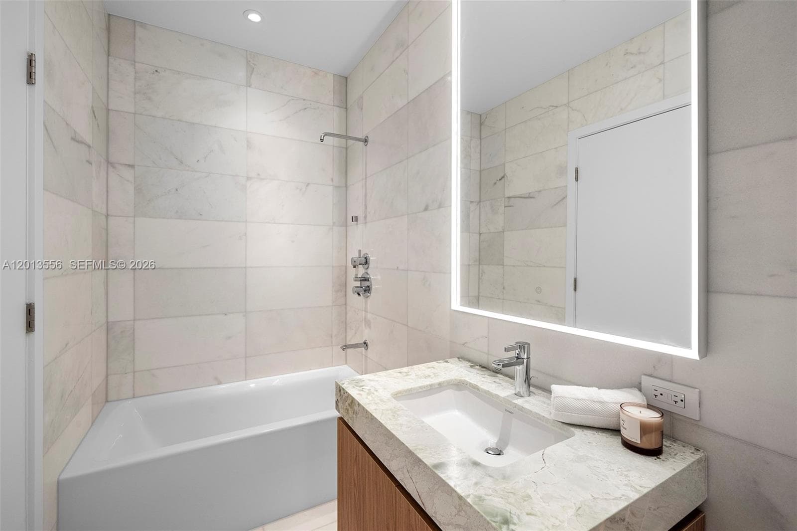 500 Alton Rd 502 photo 11