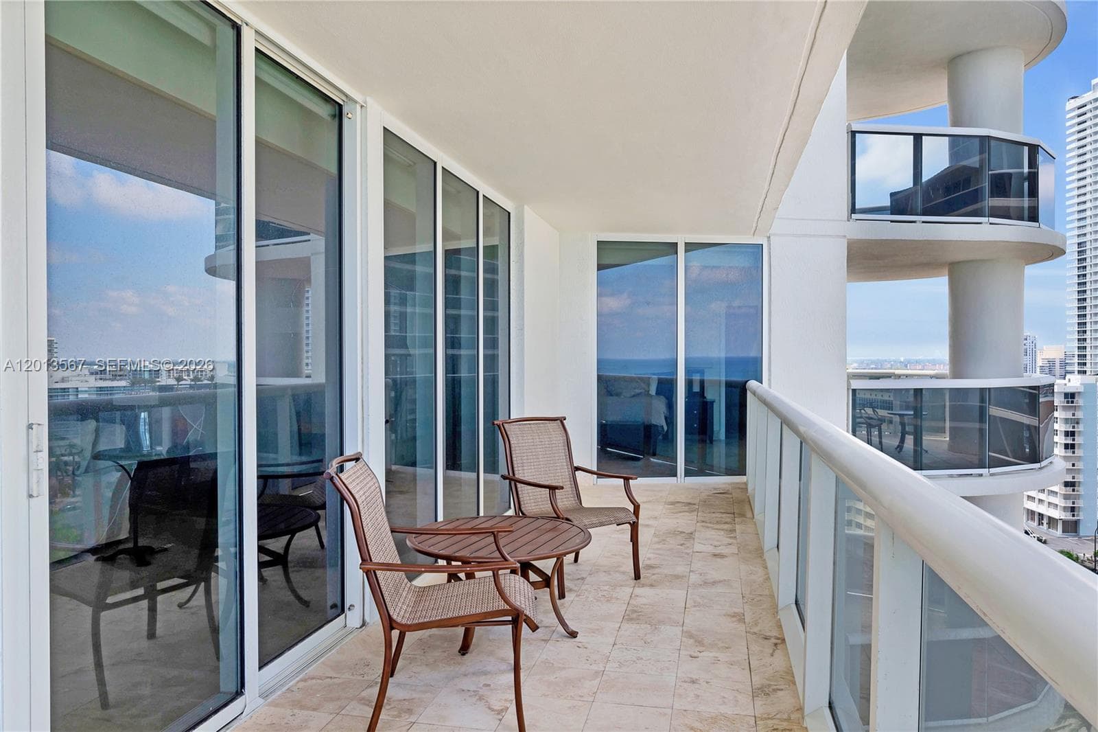 1850 Ocean Dr 1410 photo 12
