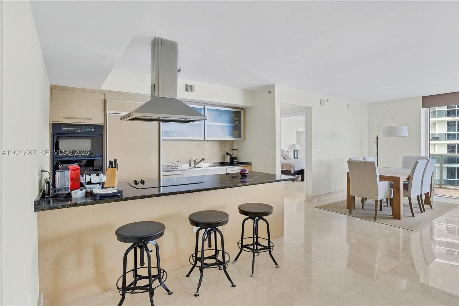 1850 Ocean Dr 1410 photo 10