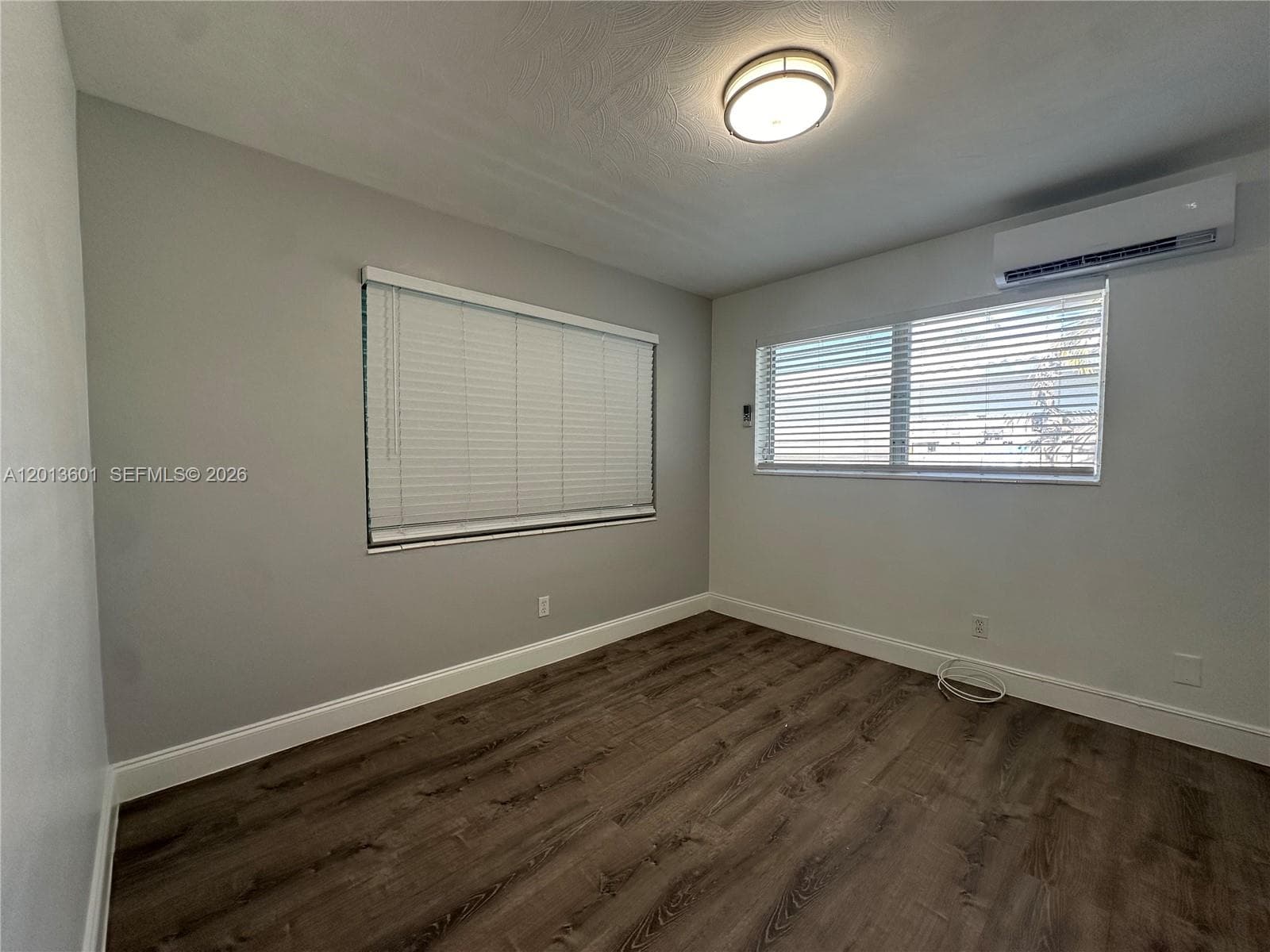 4246 Seagrape Dr 1 photo 10