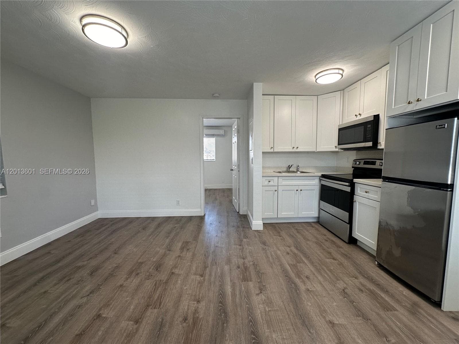 4246 Seagrape Dr 1 photo 8