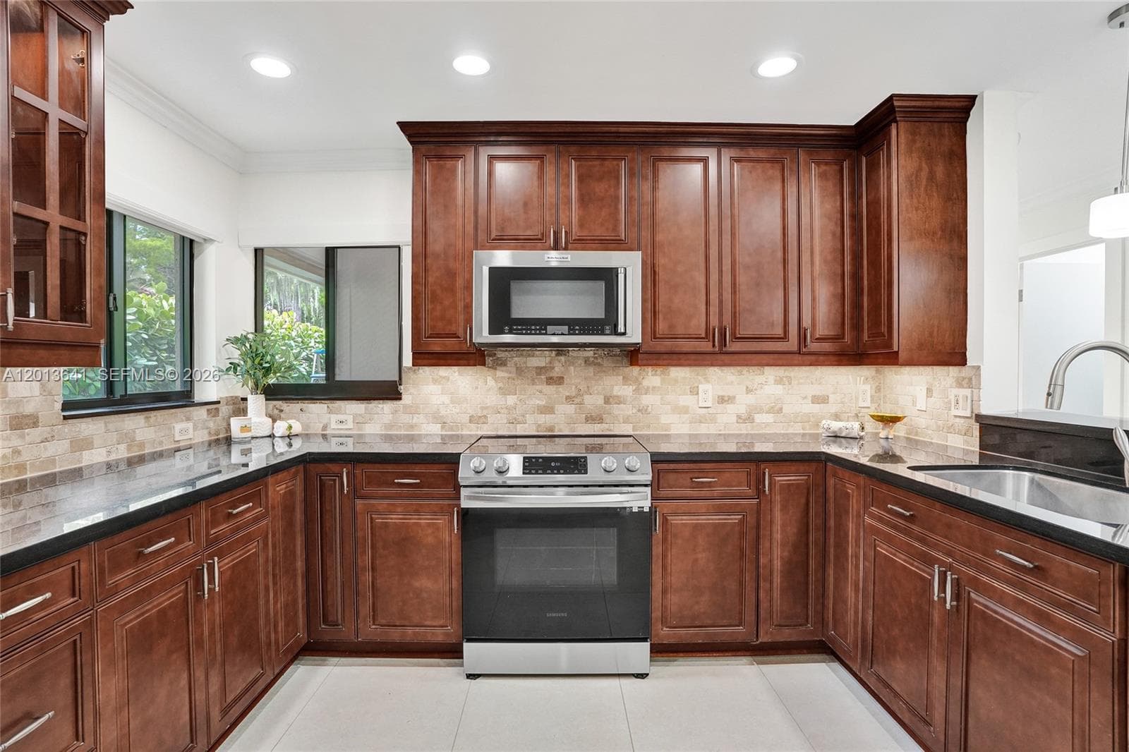 509 19th St 509 photo 23