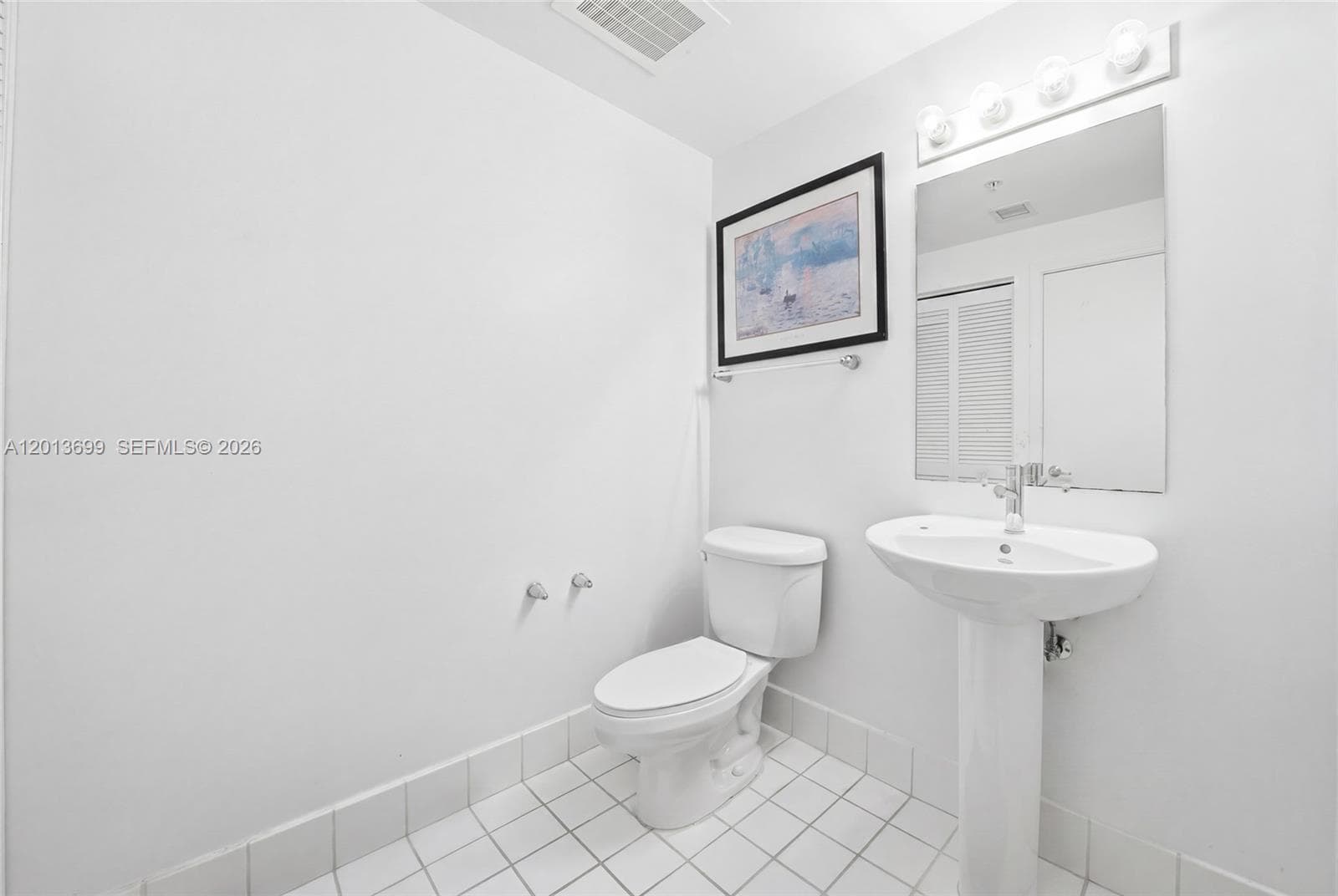 601 36th St 2707 photo 22